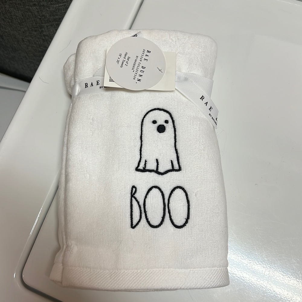 NWT Halloween Hand Towels